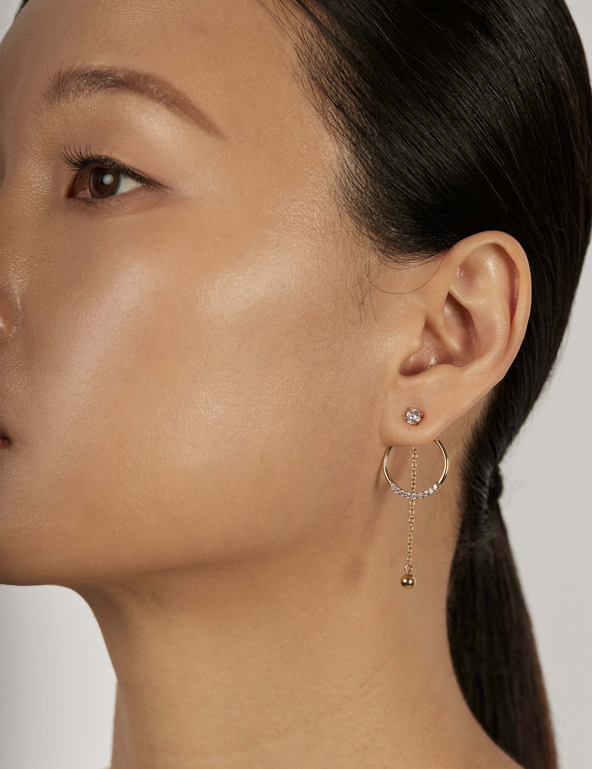 The Pendulum Earring Set with sphere chain